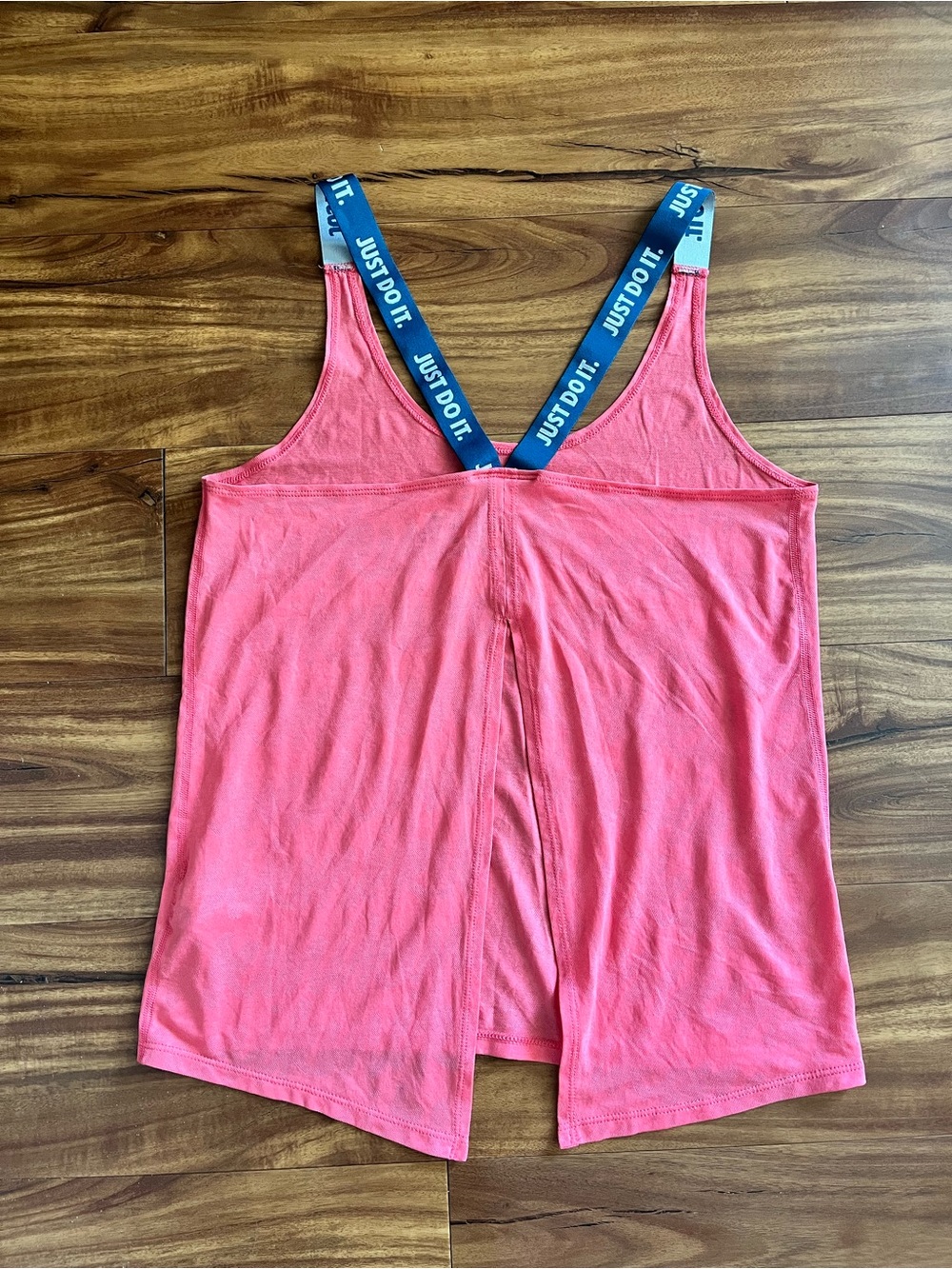 Nike Tank Top - Picture 3 of 7